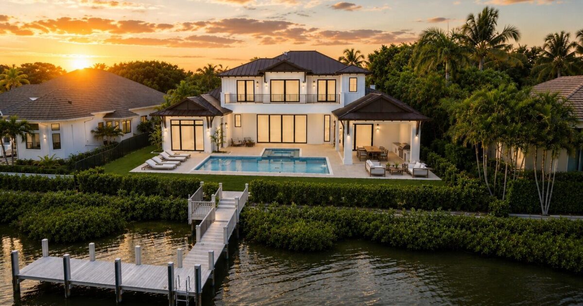 127 Quayside Drive, Jupiter, FL 33477