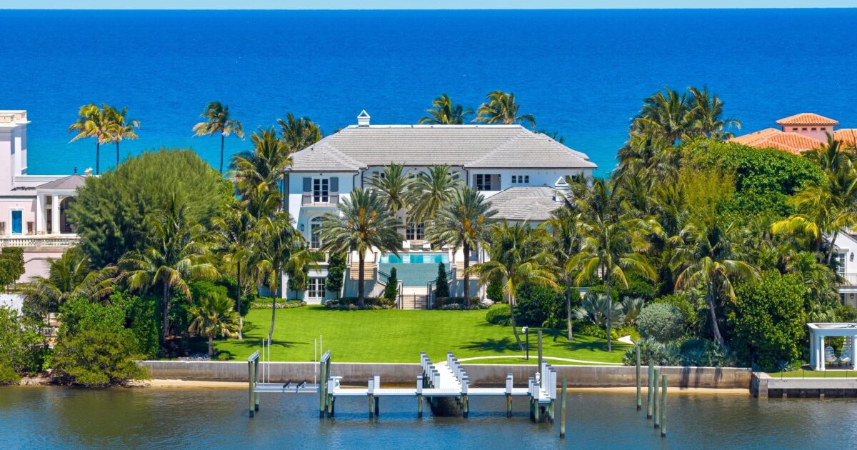1616 S Ocean Boulevard, Palm Beach, FL 33480