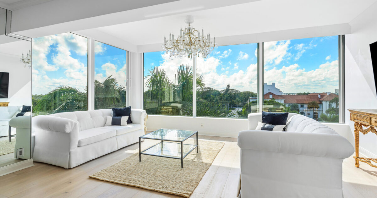 44 COCOANUT Row 526B, Palm Beach, FL 33480
