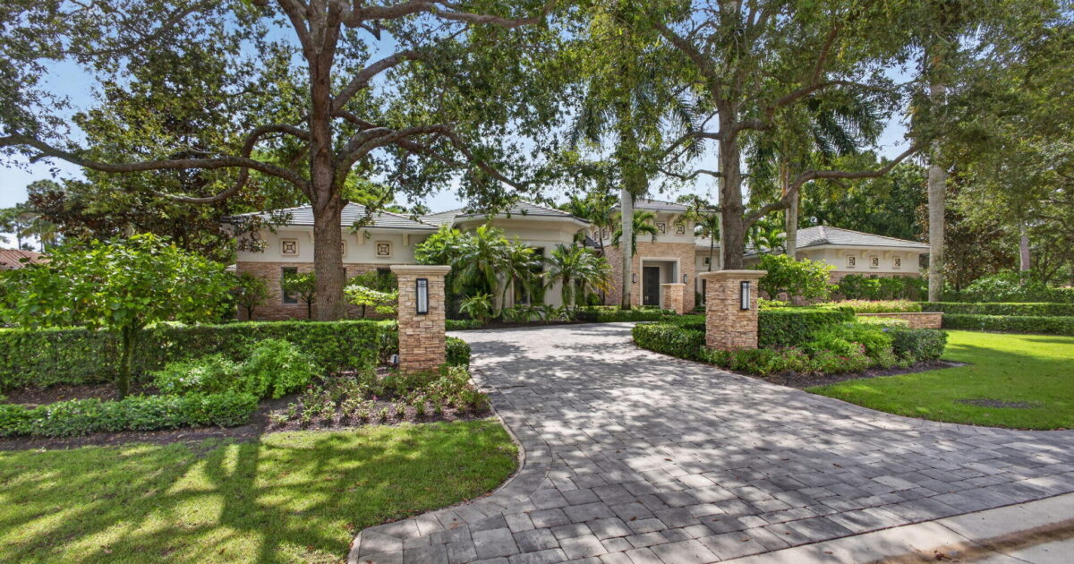 12200 TILLINGHAST Circle, Palm Beach Gardens, FL 33418