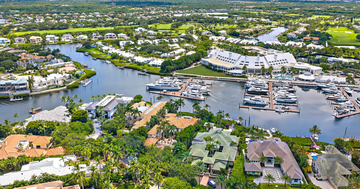 193 Spyglass Court, Jupiter, FL 33477
