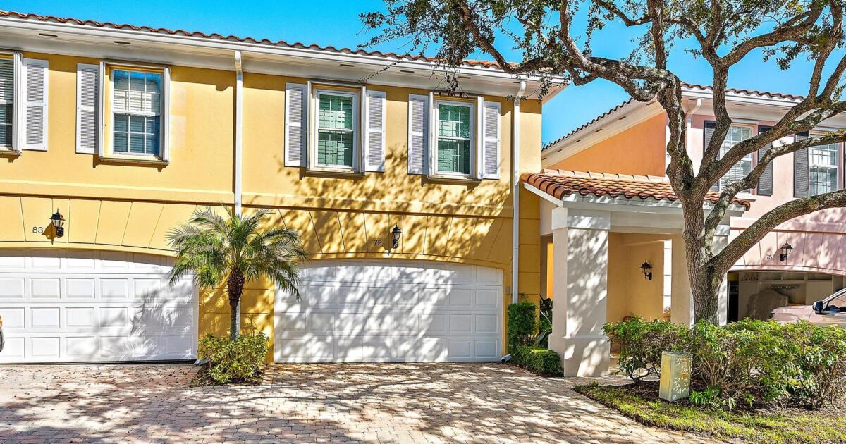 79 TALL OAKS Circle, Tequesta | $535K Residence | Palm Beach Luxury