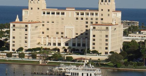 150 Bradley Place 101, Palm Beach, FL 33480