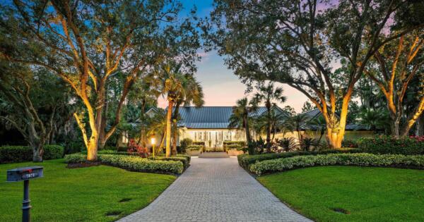 7881 Old Marsh Road, Palm Beach Gardens, FL 33418