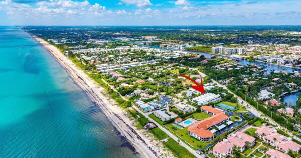 5 Adams Road, Ocean Ridge, FL 33435