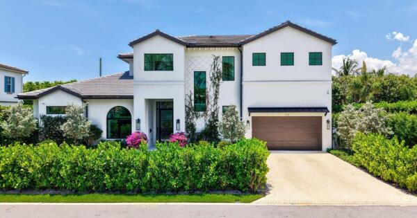 232 Linda Lane, West Palm Beach, FL 33405