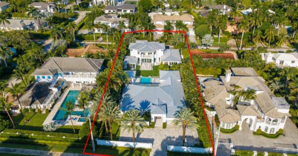 944 S Ocean Boulevard, Delray Beach, FL 33483