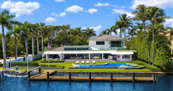 201 Palm Trail, Delray Beach, FL 33483