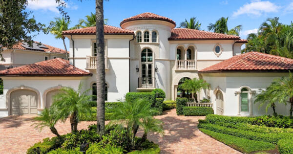 753 HARBOUR ISLE Place, North Palm Beach, FL 33410