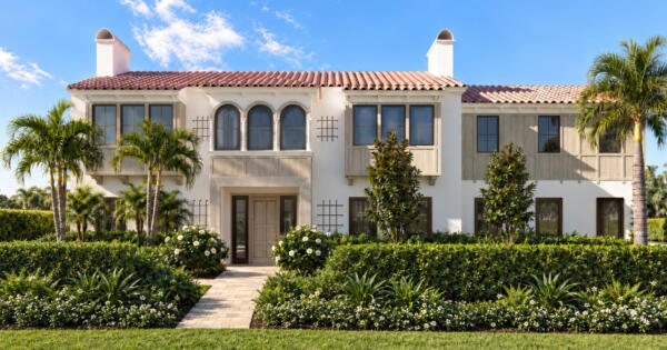 260 E Lakewood Road, West Palm Beach, FL 33405