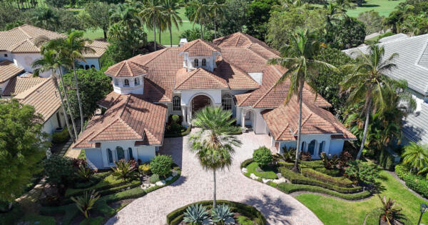 209 Grand Pointe Drive, Palm Beach Gardens, FL 33418