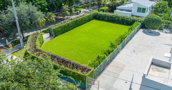 2005 S Olive Avenue, West Palm Beach, FL 33401