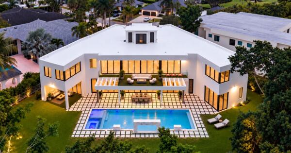 17548 Scarsdale Way, Boca Raton, FL 33496