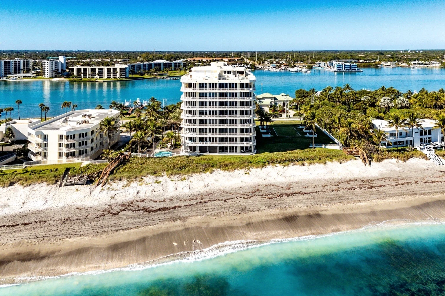 The ClaridgeCondos for Sale
