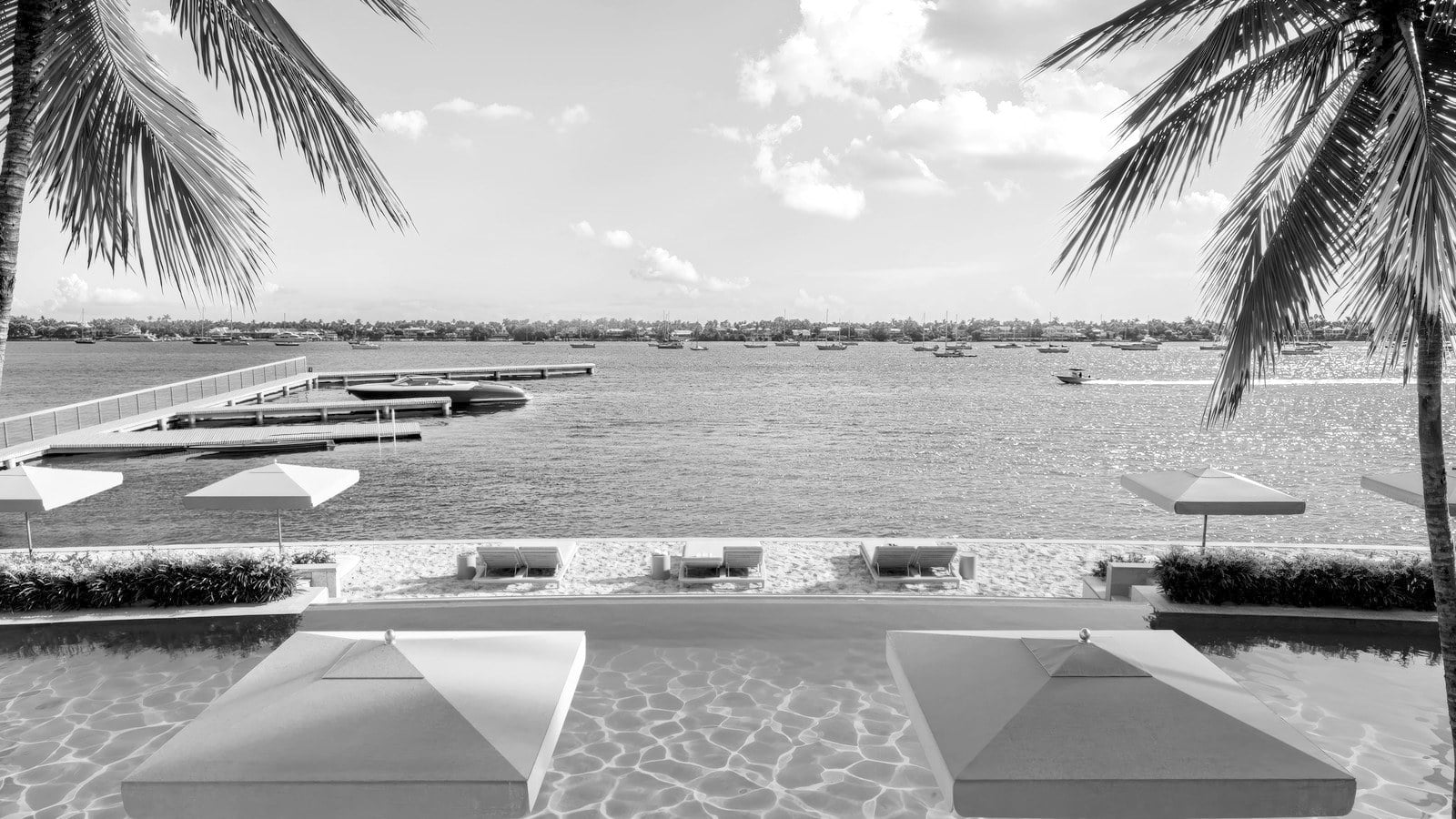 Hotel Flags on the Waterfront: Mandarin Oriental Against the Field